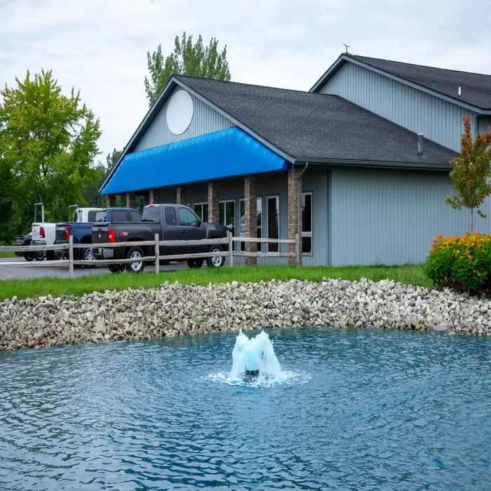 scott_aerator_boilermaker_in_water_with_building_in_background