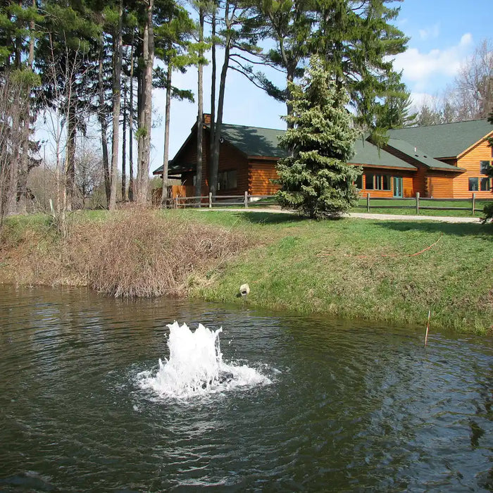 scott_aerator_boilermaker_in_water_with_cabin_in_background